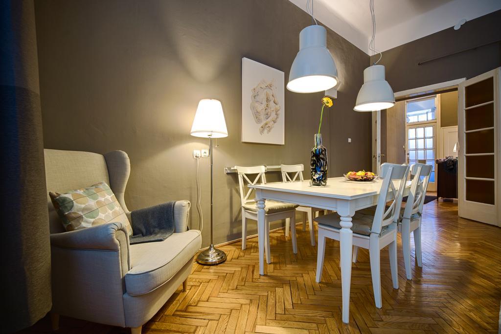 Logement Sous Le Chateau Budapest Exterior foto